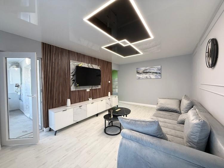 Exclusivitate! Apartament 3 camere, Nicolina, decomadat, et 2, 161000e - 1