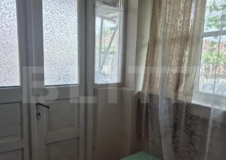 Casa de vanzare in Sancraiul de Mures 1260 mp teren - 2