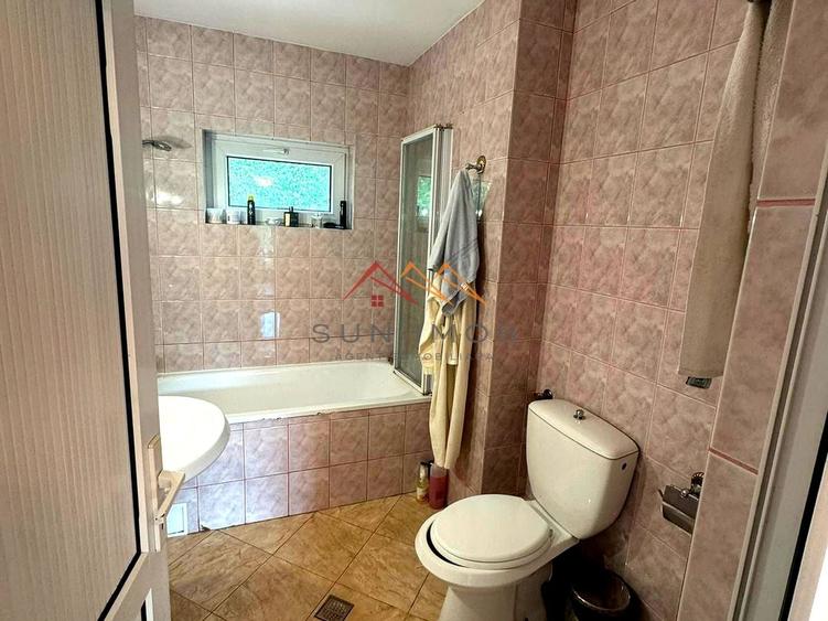 Casă individuală cu 24 camere cu Canalizare în Nistorești