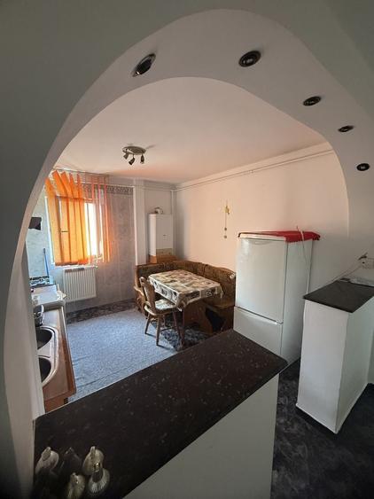 Apartament cu 2 camere decomandat în Ultracentral