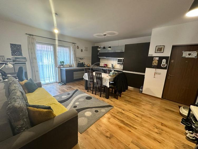 Apartament 2 camere semidecomandat zona Eroilor - 1