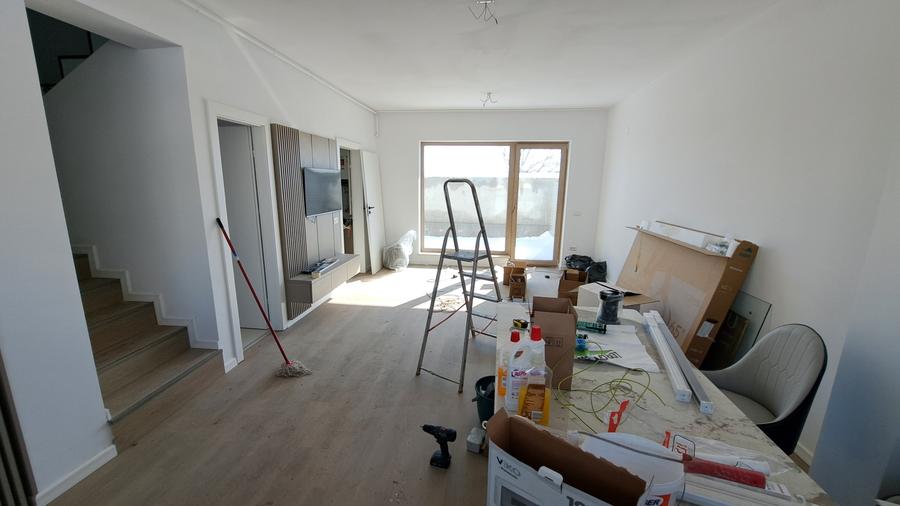 VILE 5/6 CAMERE CU SUPRAFATA GENEROASA IN COMPLEX REZIDENTIAL CU CIRCUIT INCHIS - 45