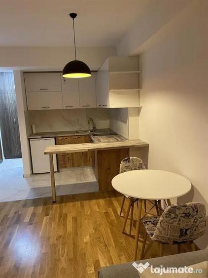 Inchiriere garsoniera in zona Crangasi - 1