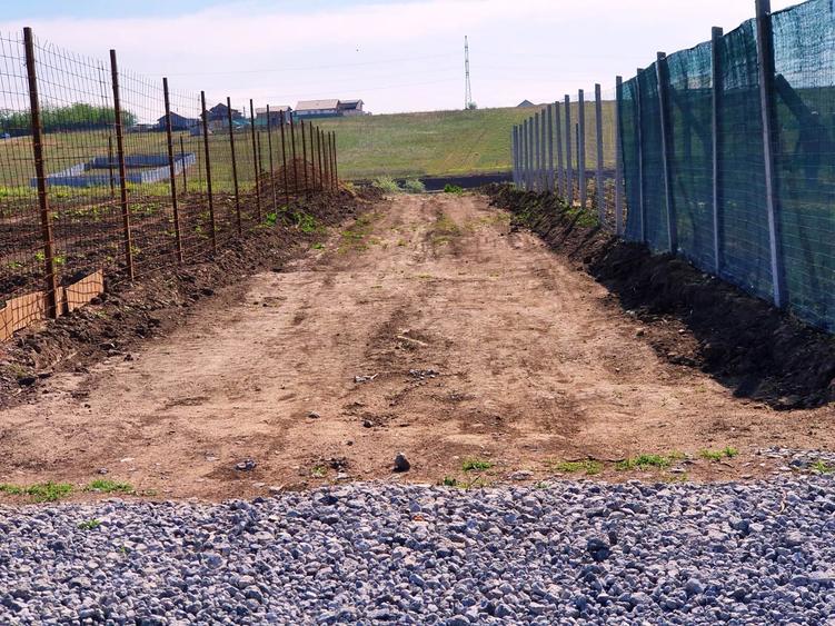 Teren Construcții extravilan de 873 mp, în Vânători - 6