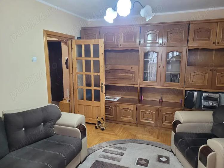Vand apartament 2 camere 54 metri patrati zona ultracentrala Pa?cani - 2