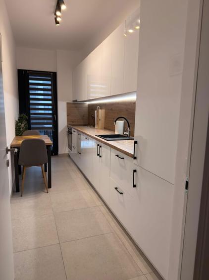 Inchiriez apartament cu 2 camere + loc parcare Silk District - 6