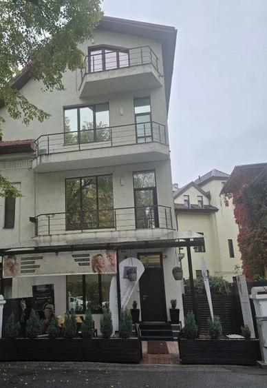 Inchiriere vila P+2+M cu 6 camere constructie 2008 ideal clinica stomatologica - 17