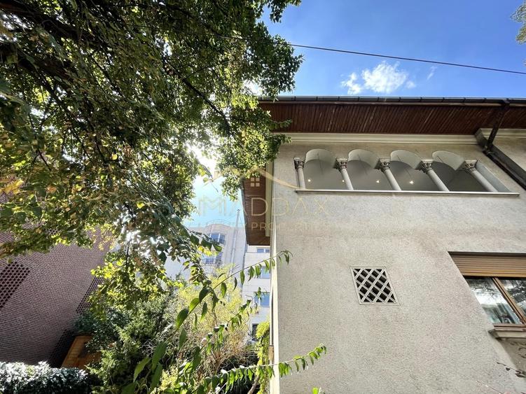 4 rooms ***203 SQM useful*** / 38 SQM terrace + garage / Primaverii - 4