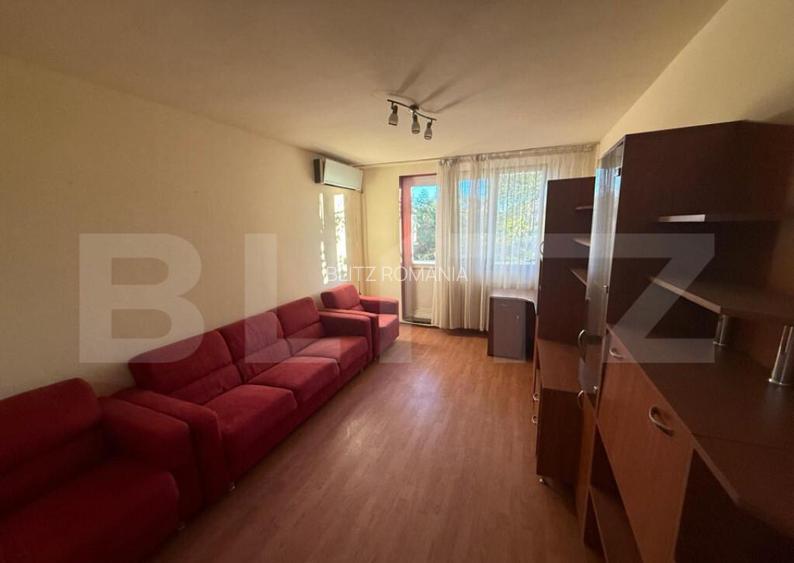 Apartament 3 camere semidecomandat, Zona Nanterre Apartament 3 camere semidecomandat, Zona Nanterre