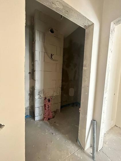 Vanzare apartament 3 camere cu parcare subterana zona BMW - 5