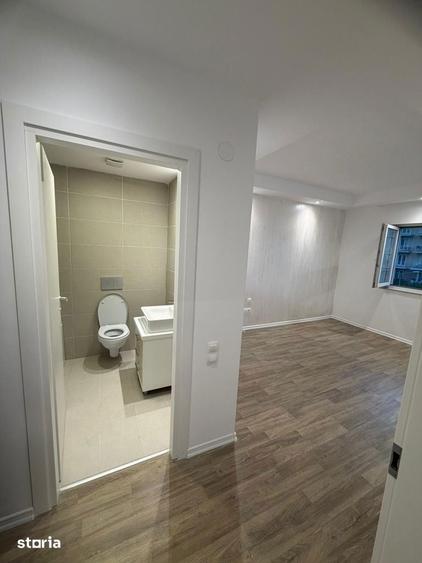 Vand apartament 3 camere Cosmopolis - 15