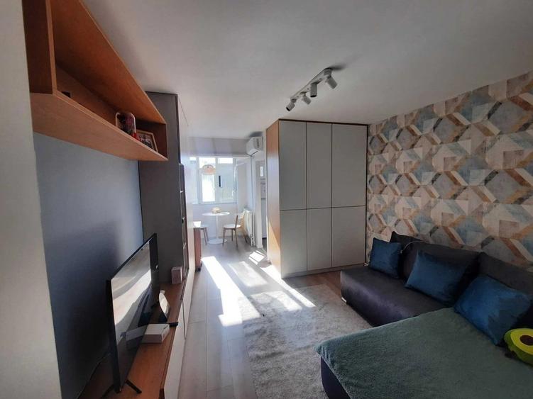 Garsoniera - zona Posu Ros - Gara Internationala - 1