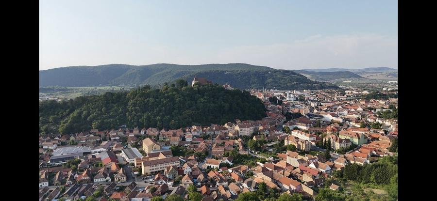 Proprietate unica in Sighisoara 33000mp + casa de 280mp - 3