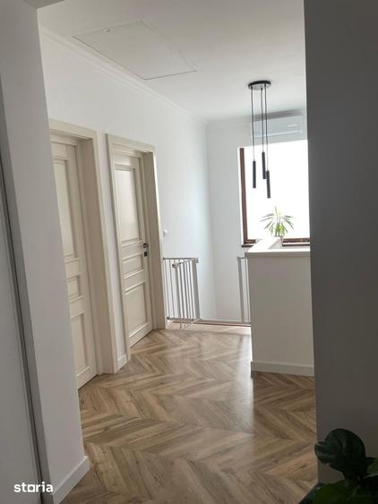 Casă cu 4 camere cu Teren 300 Mp în Miroslava