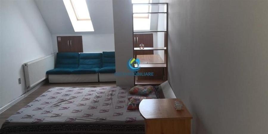 Apartament 3 camere, 95 mp pe doua niveluri cu terasa de 30 mp, Eroilor - 9