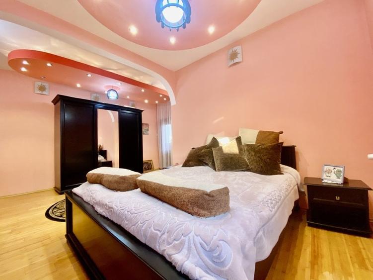 Urgent/Vânzare Casa/Vila, 4+ camere, teren 346 mp,  Targoviste, zona Micro 4 - 20