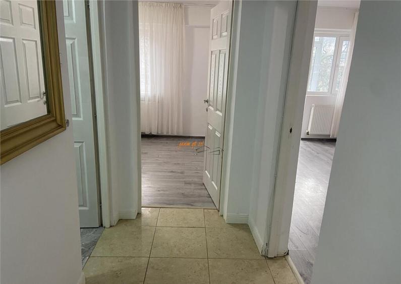 Apartament 2 camere , et 1/4 , ultracentral -Piata Moldovei - 2