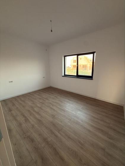 Casă cu 3 camere în Vidra