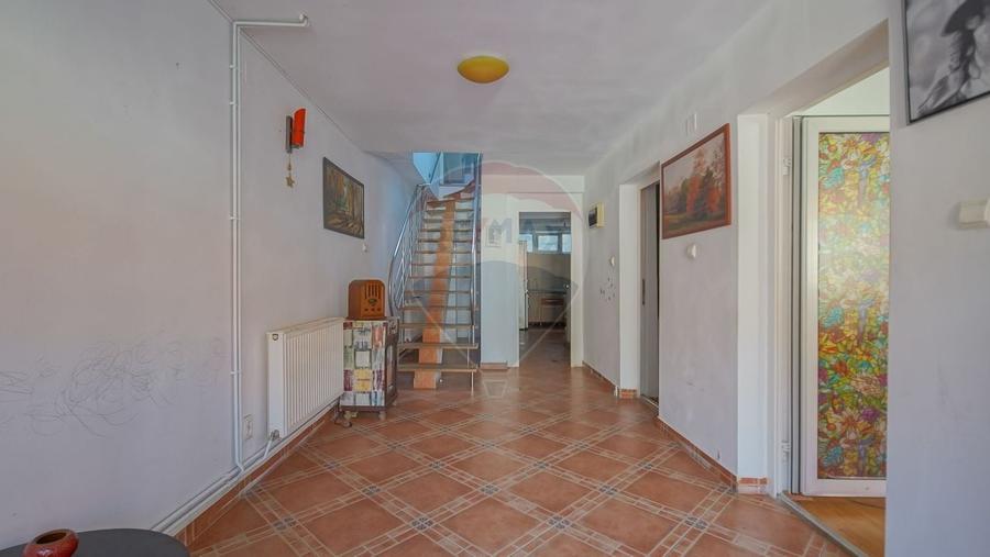 PODUL LUI GRID 13 | CASA 4 CAMERE CU DOUA BAI SI PRIVELISTE | SCHEI - 8