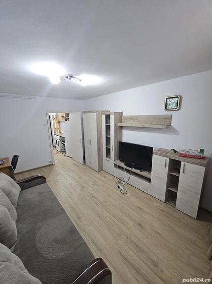 Inchiriez garsoniera - 4