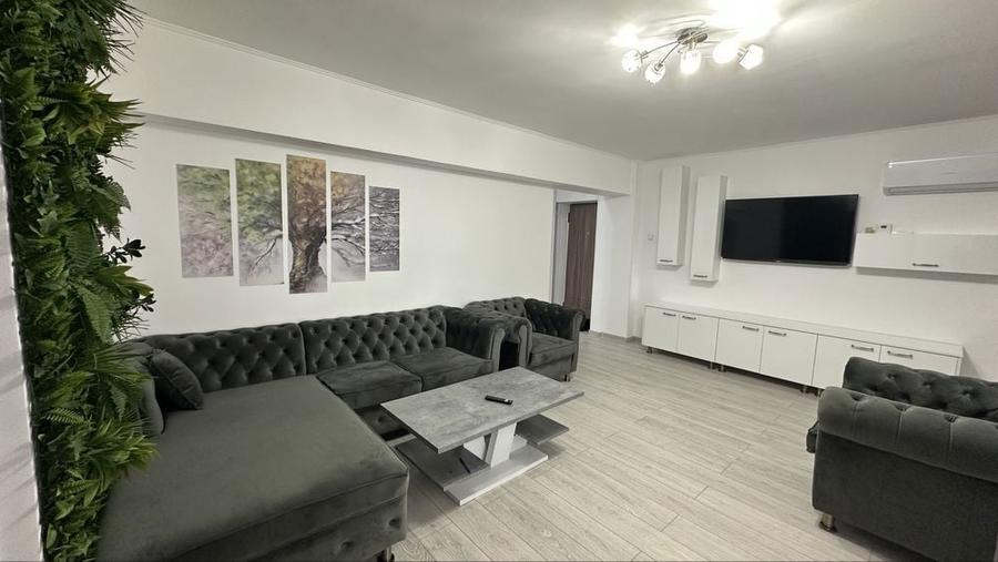 Apartament mondern (+garaj) - 3 camere decomandate, etajul 6/8 - 7