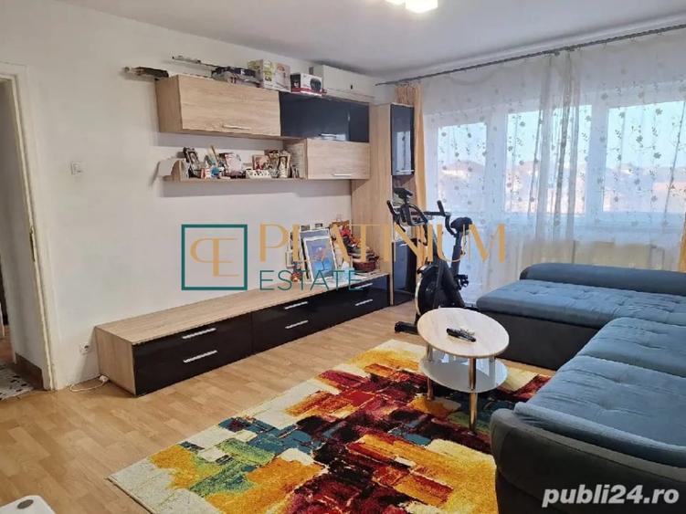 P4811 Apartament Decomandat cu 4 camere in zona Lipovei - 1