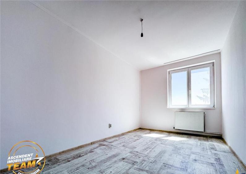 Film! Apartament 2 camere, decomandat, rezidential, Simeria - 9