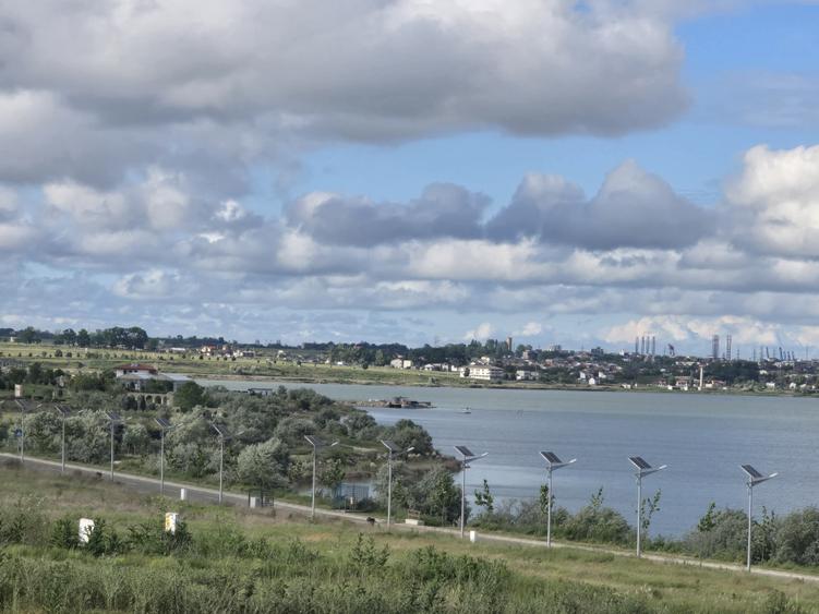 Vanzari terenuri in Techirghiol zona lac - 8