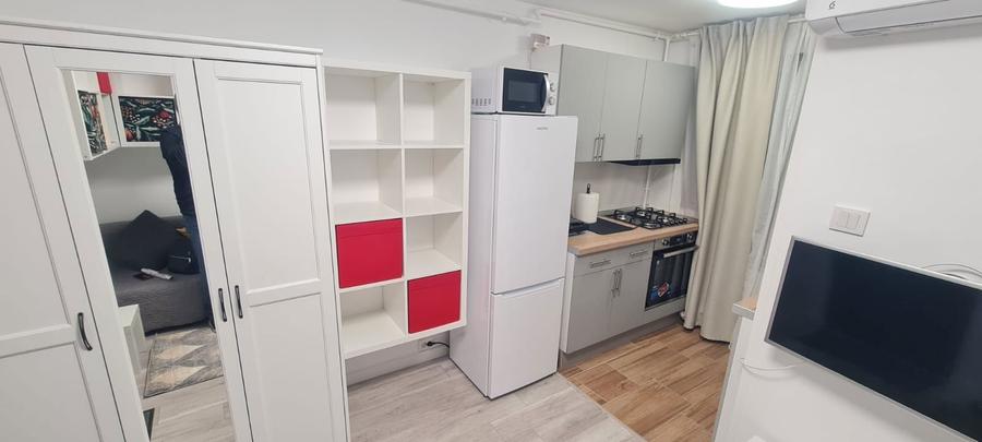 Inchiriez garsoniera metrou preciziei, sector 6 - 5