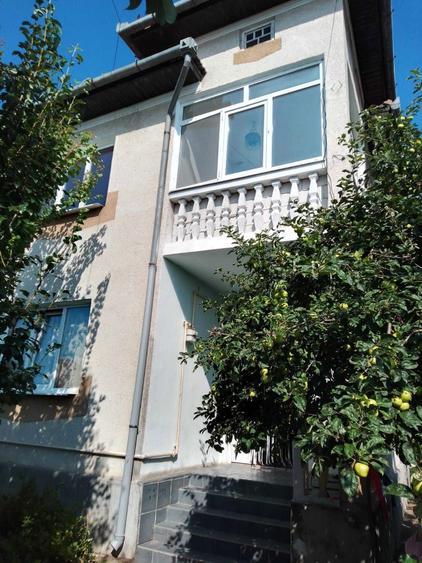 Vand casa pe sarat - 3