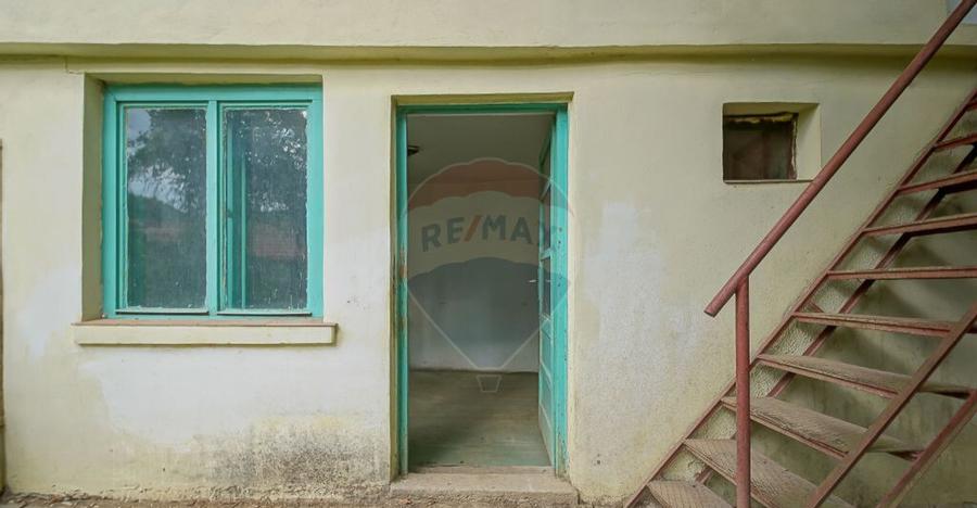 Casa saseasca de renovat, cu teren, ?cheii Bra?ovului - 5