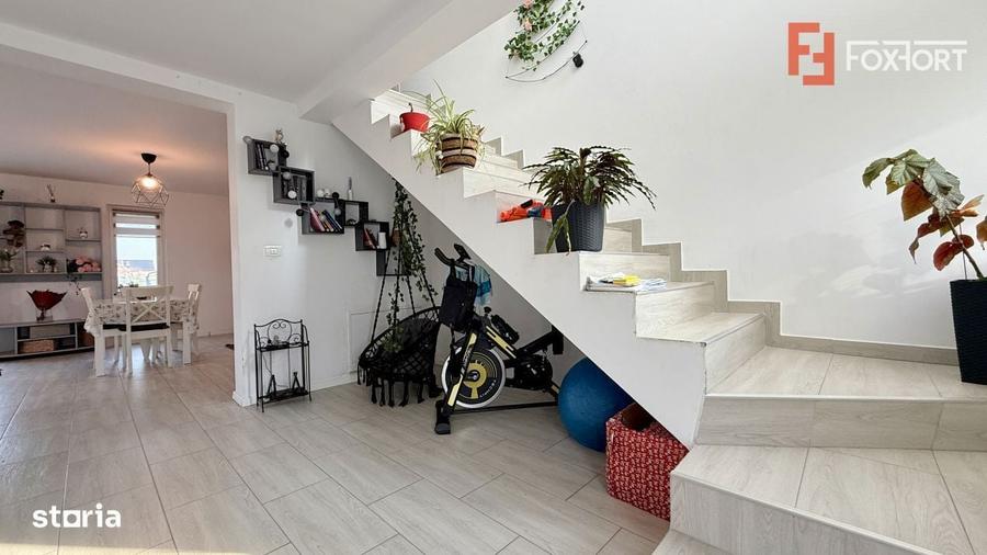 Duplex de vanzare in Sacalaz, 4 camere + 2 bai si toate utilitatile - 1