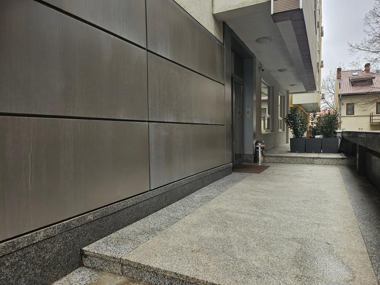 Spatiu birou Aviatorilor - 250mp - 7 birouri - 1