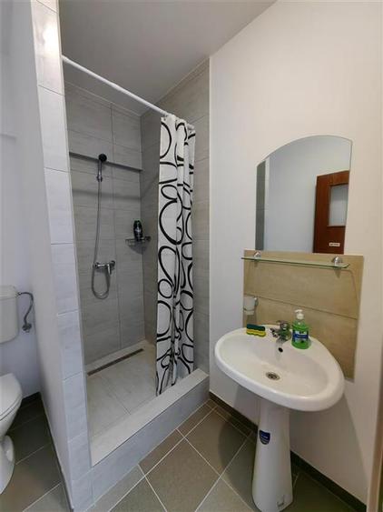 Spatiu de birouri sau cazare muncitori - 4