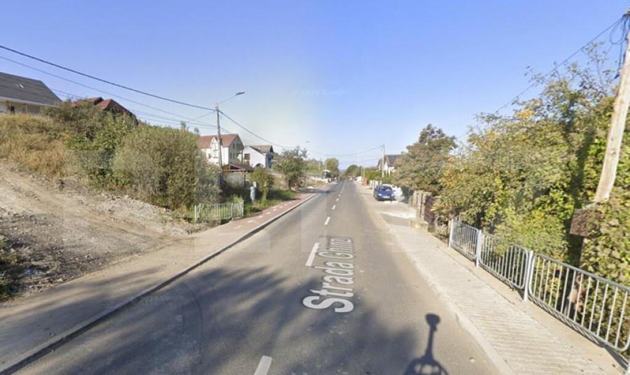 Teren intravilan , 5 ari, zona Ghinda - 1