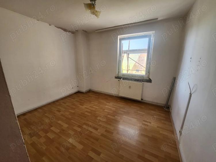 VANZARE ACCELERATA ap 4 camre 80 mp utili - 6