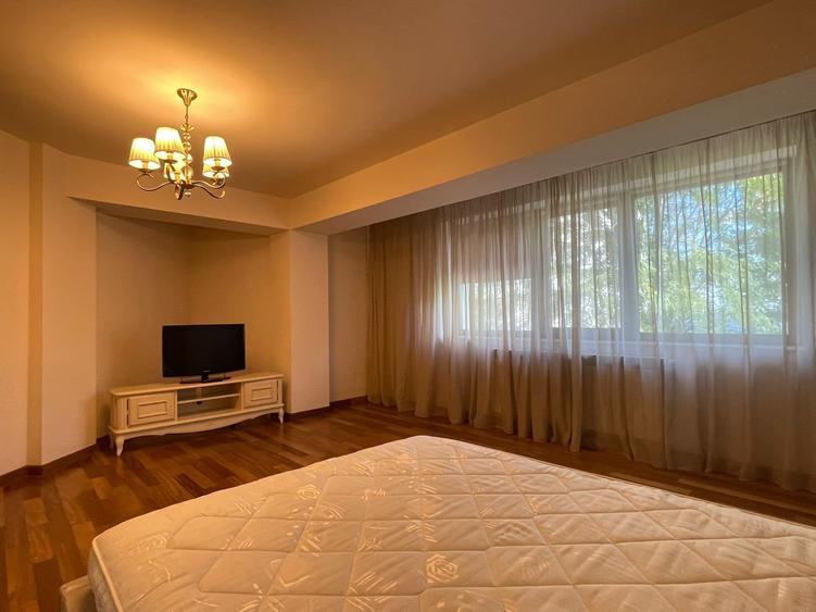 Faleza Nord - Universitate, Vila D+P+2 langa plaja, mobilata si utilata lux - 41