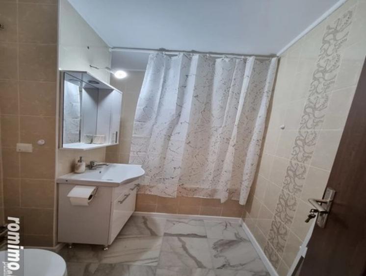 1 camera in zona Medicinei - 2