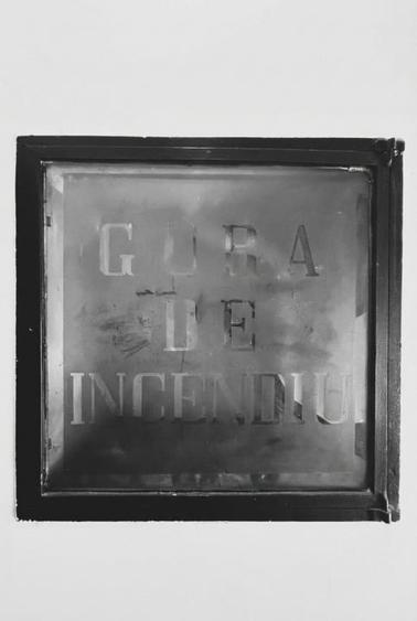 Vând apartament boem, într-un bloc ca un refren - 29