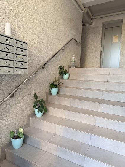 Apartament 3 camere de vanzare - 2