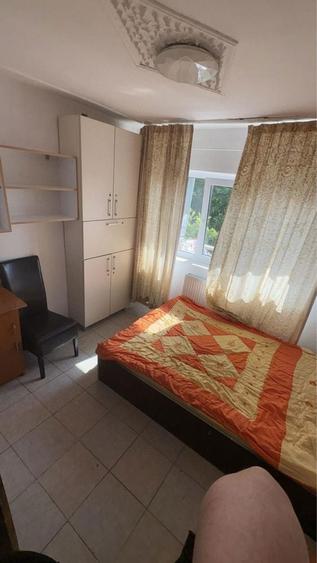 Chirie Camera privata cu baia bucataria comun centru tg cucu iasi P.F - 7