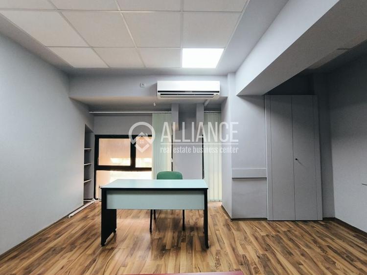 BALADA NEJ(COD03)-Etaj in cladire de birouri si parcare! - 36