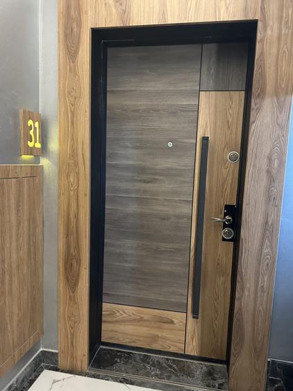 Garsoniera cu vedere la.mare pe termen lung - 9