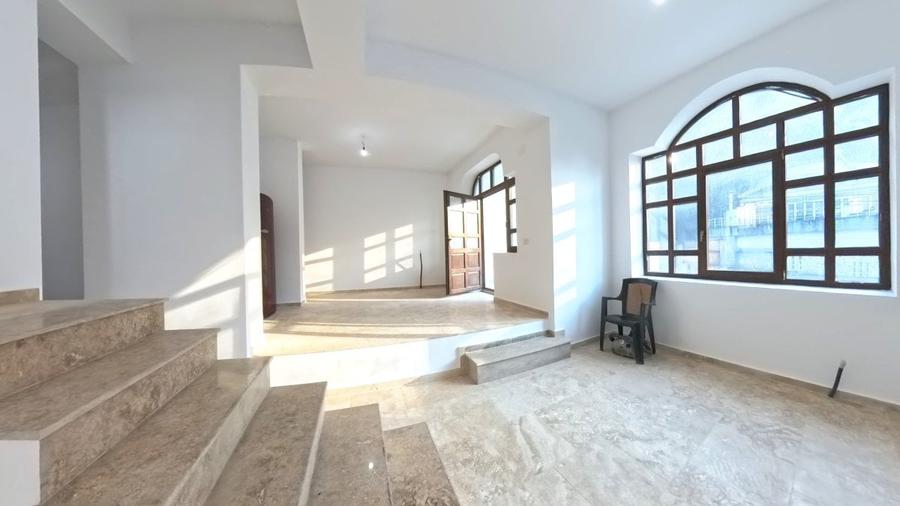 Vila de vânzare în stațiunea balneoclimaterică Sărata Monteoru - 18