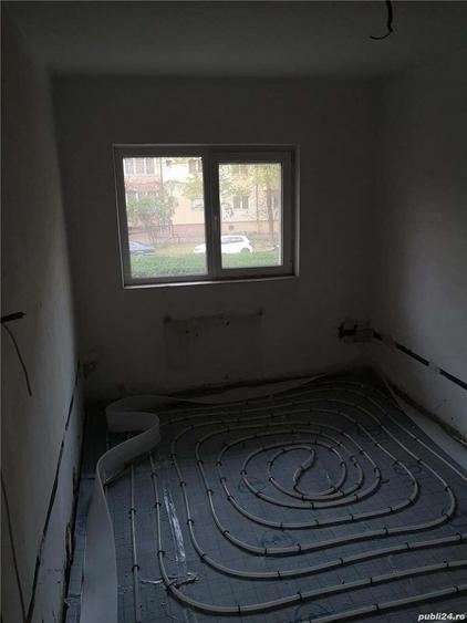 Proprietar vand apartament cu 3 camere - 3