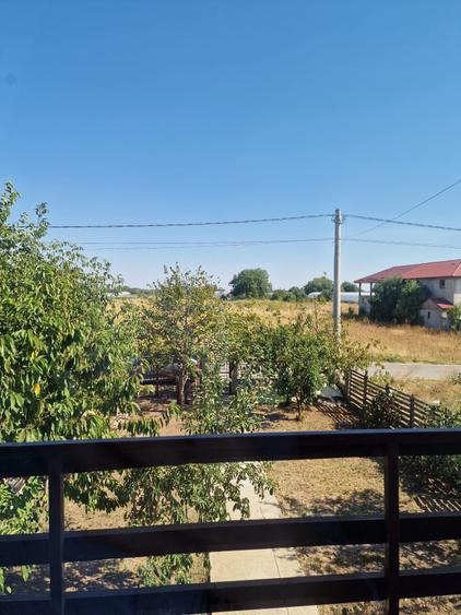 Casa de vanzare - Dobreni - Vidra - teren 2444 mp - intravilan - stradal/central - 21