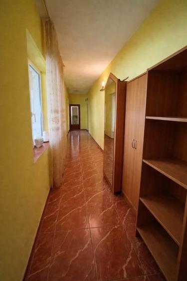 Casă individuală cu 5 camere cu Teren 1654 Mp în Bethausen