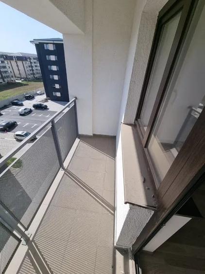 Apartament 2 camere, decomandat, 44 mp, centrala, ac, balcon, Aparatorii Patriei - 8