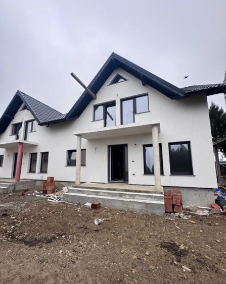 Ansamblu case insiruite , Radauti - 10