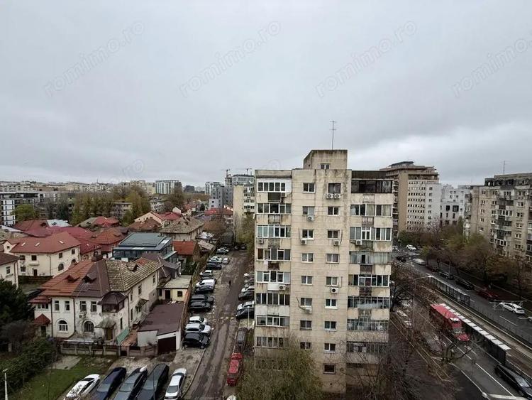 Spa?iu birouri 70 mpu, 4 camere decomandate, Bd. Gheorghe ?incai - 7